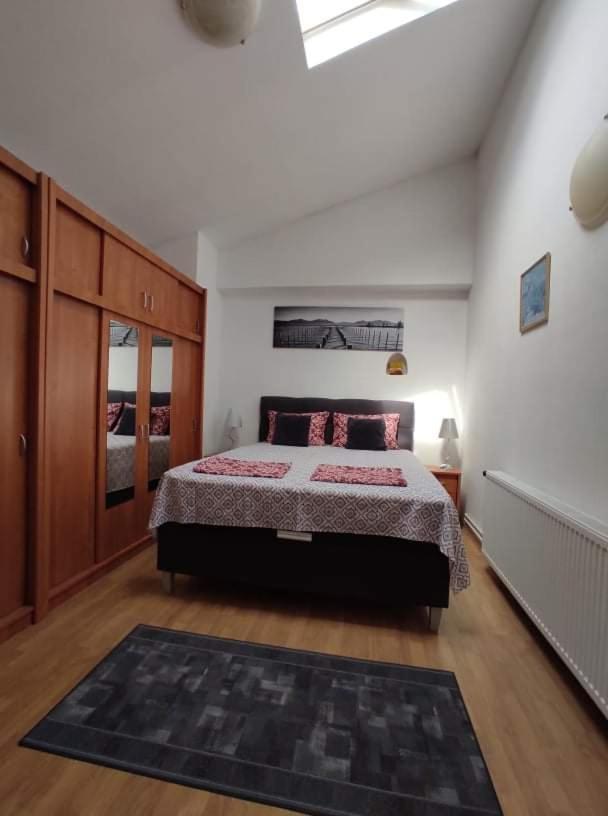 Apartmani Amans Pula Exterior foto